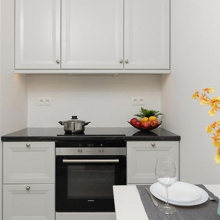 Niemcewicza Pet-Friendly Apartment By Noclegi Renters Варшава Екстериор снимка