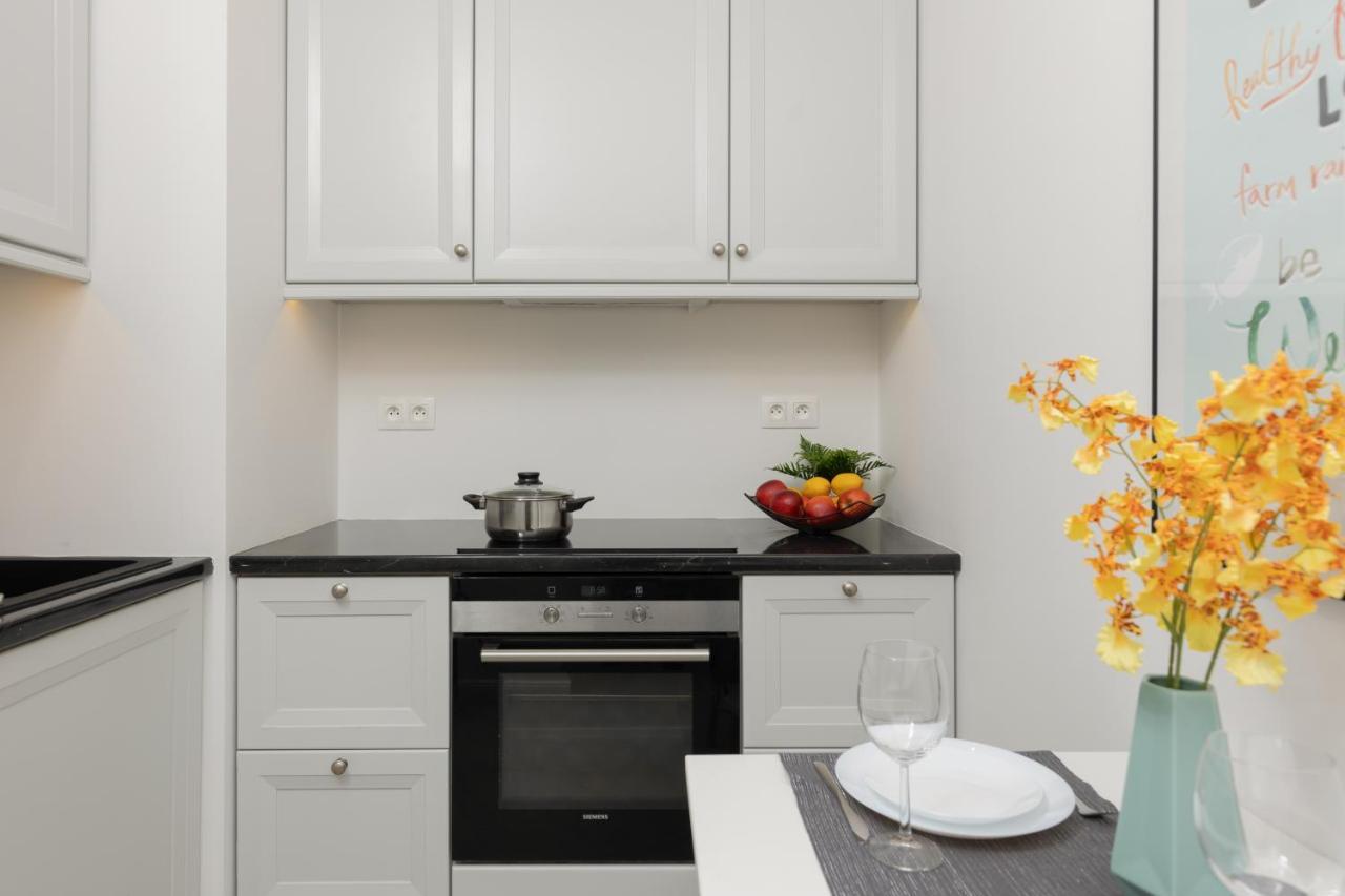 Niemcewicza Pet-Friendly Apartment By Noclegi Renters Варшава Екстериор снимка