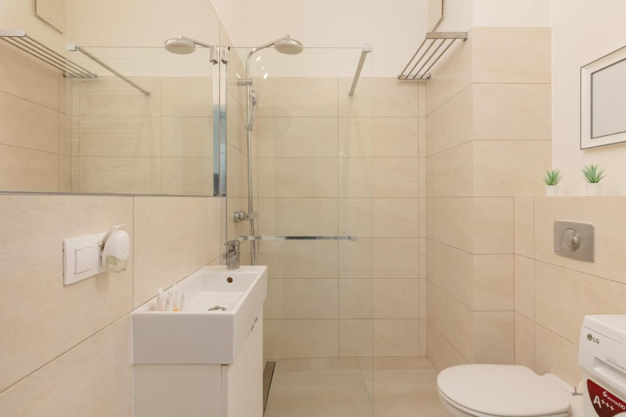 Niemcewicza Pet-Friendly Apartment By Noclegi Renters Варшава Екстериор снимка